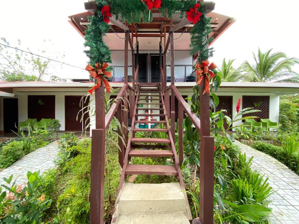 Chinitas Eco Lodge Tortuguero Bagian luar foto